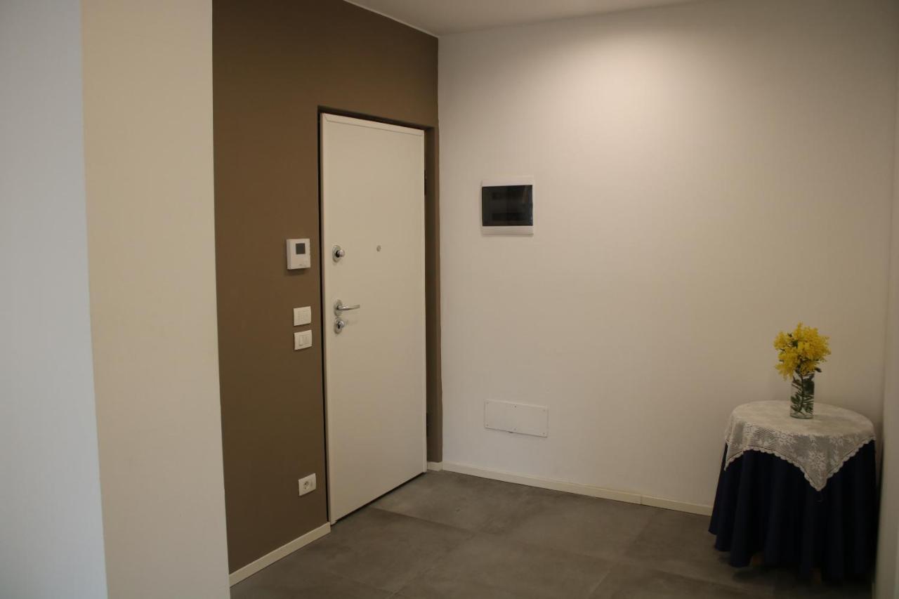 Al Grattacielotrenta Apartman Verona Kültér fotó